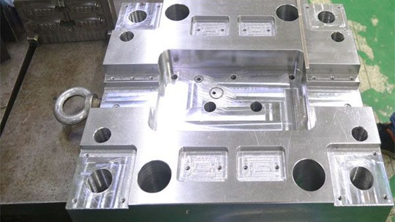 汽车模具制造厂报价单：揭秘背后的关键因素**