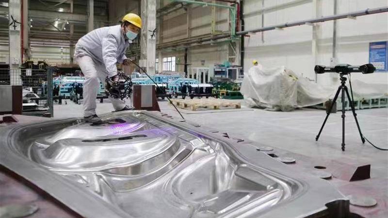 模具制造厂与模具厂报价差异揭秘**