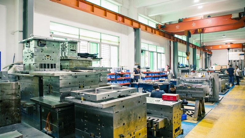 吸塑模具设计加工：关键参数解析与误区防范**